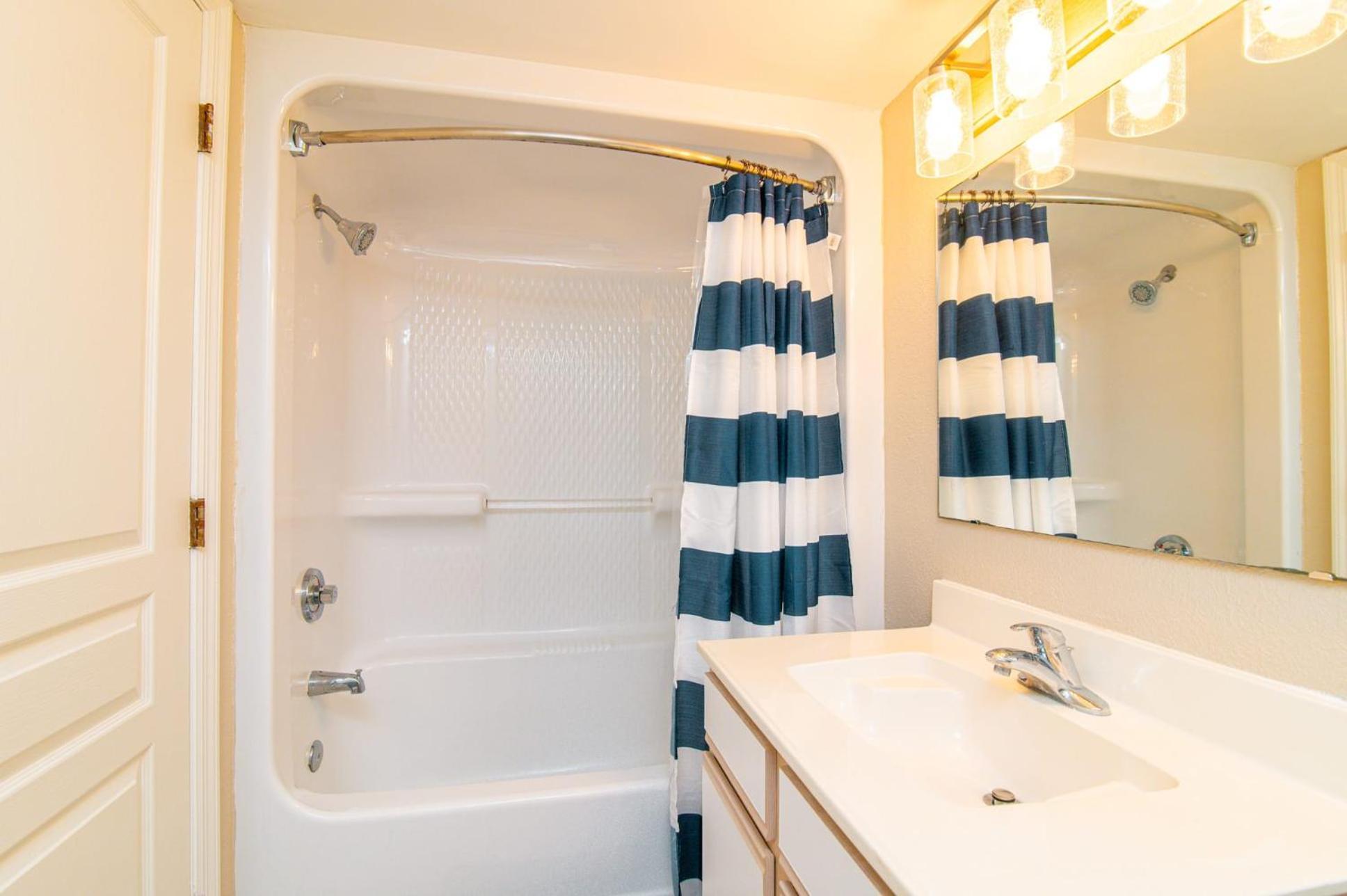 Bay Watch Resort Luxe Oceanfront End Unit Миртл-Бич Экстерьер фото