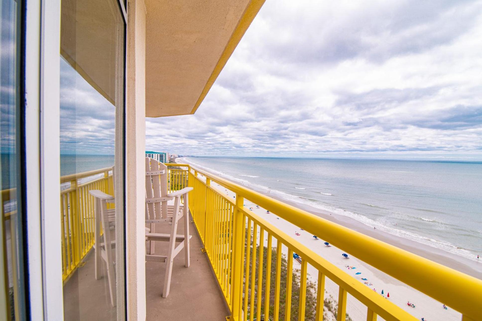Bay Watch Resort Luxe Oceanfront End Unit Миртл-Бич Экстерьер фото